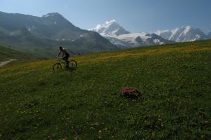 Vélo au Col des Posettes